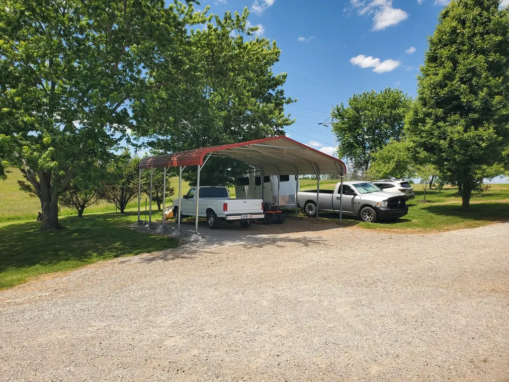 696 Pea Ridge Road Stamping Ground KY 40379