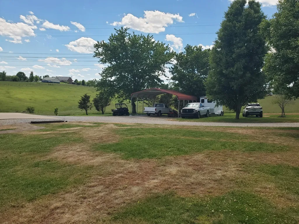 696 Pea Ridge Road Stamping Ground KY 40379