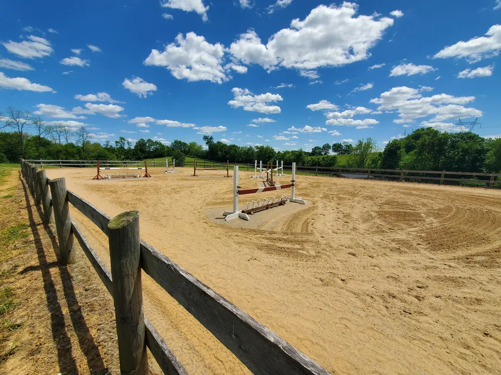 696 Pea Ridge Road Stamping Ground KY 40379