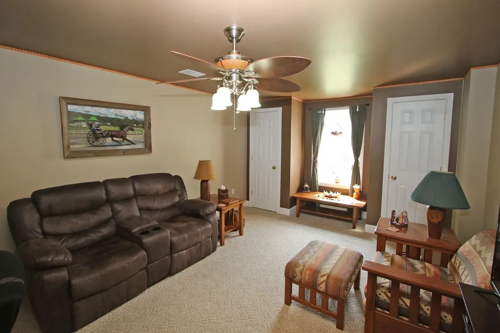 696 Pea Ridge Road Stamping Ground KY 40379