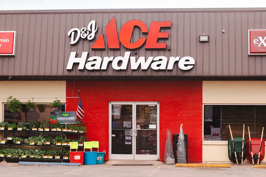 20 S Irvine Road Irvine KY 40336