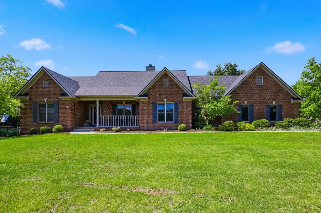 1300 Troy Road Wilmore KY 40390