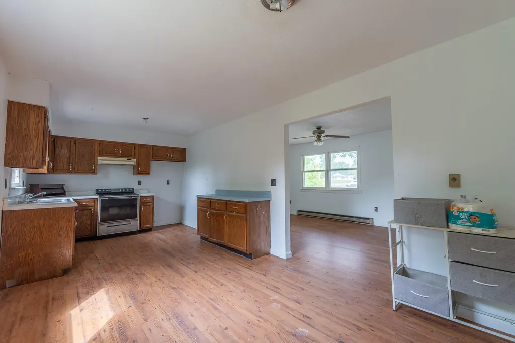 2122 State Highway 1651 Stearns KY 42647