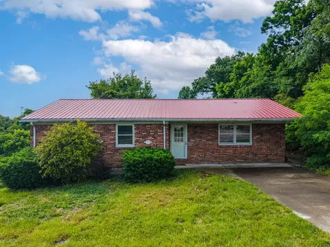 2122 State Highway 1651 Stearns KY 42647