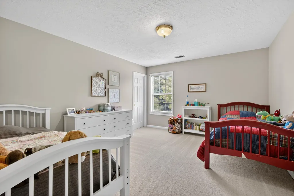 178 Old Post Road Paris KY 40361