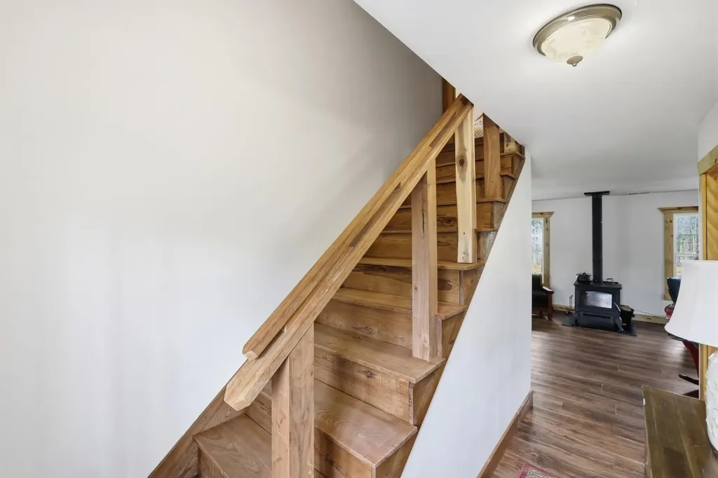 376 Shugars Hill Road Liberty KY 42539
