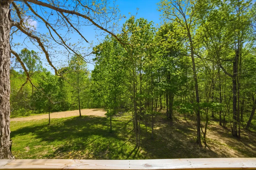 376 Shugars Hill Road Liberty KY 42539