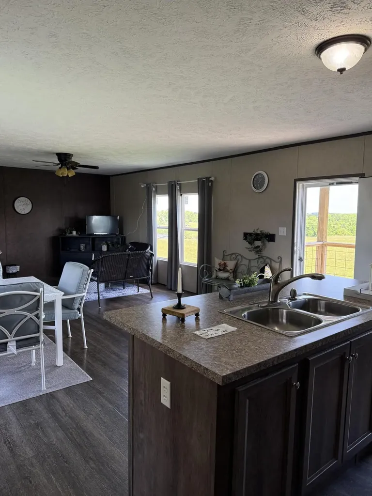 8680 Highway 196 Nancy KY 42544