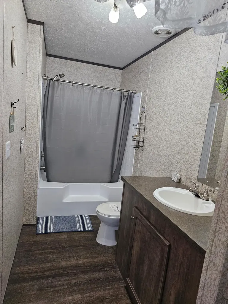 8680 Highway 196 Nancy KY 42544