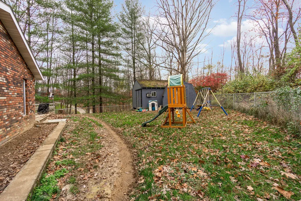 15 Oakwood Court Carrolton KY 41008
