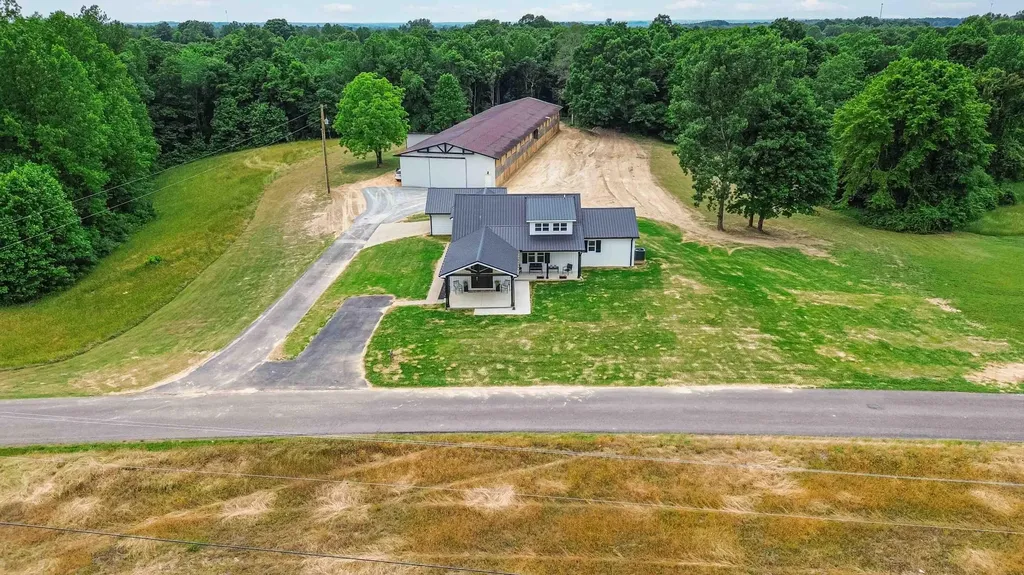 2913 Gentry Mill Road Russell Springs KY 42642