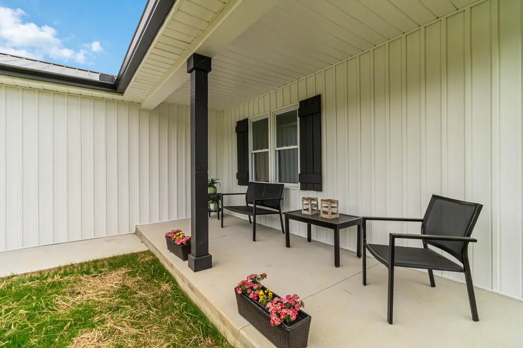 2913 Gentry Mill Road Russell Springs KY 42642