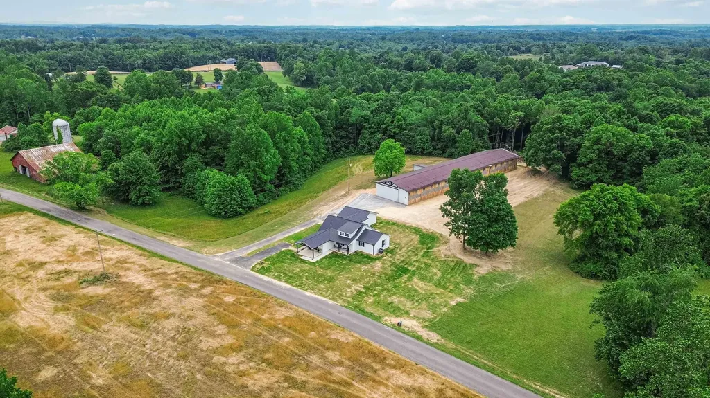 2913 Gentry Mill Road Russell Springs KY 42642