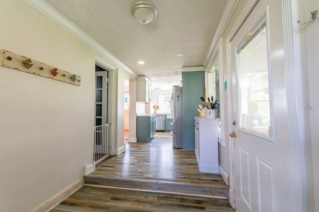 52 Wilson Loop Science Hill KY 42553