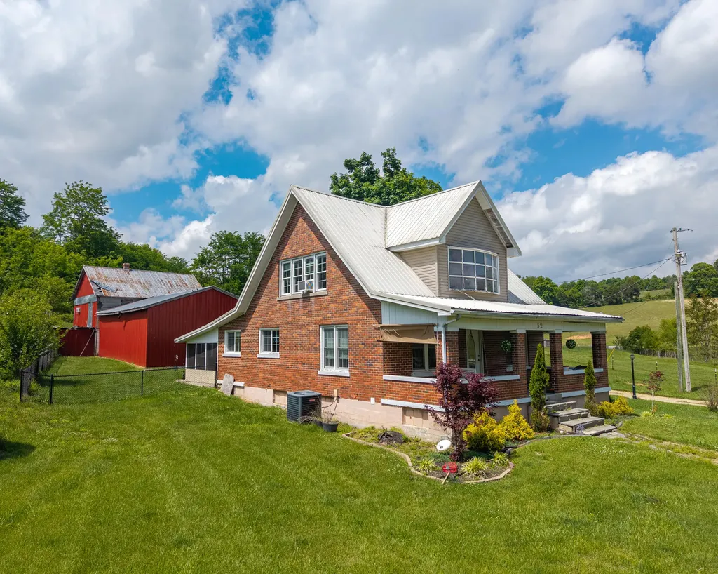 52 Wilson Loop Science Hill KY 42553