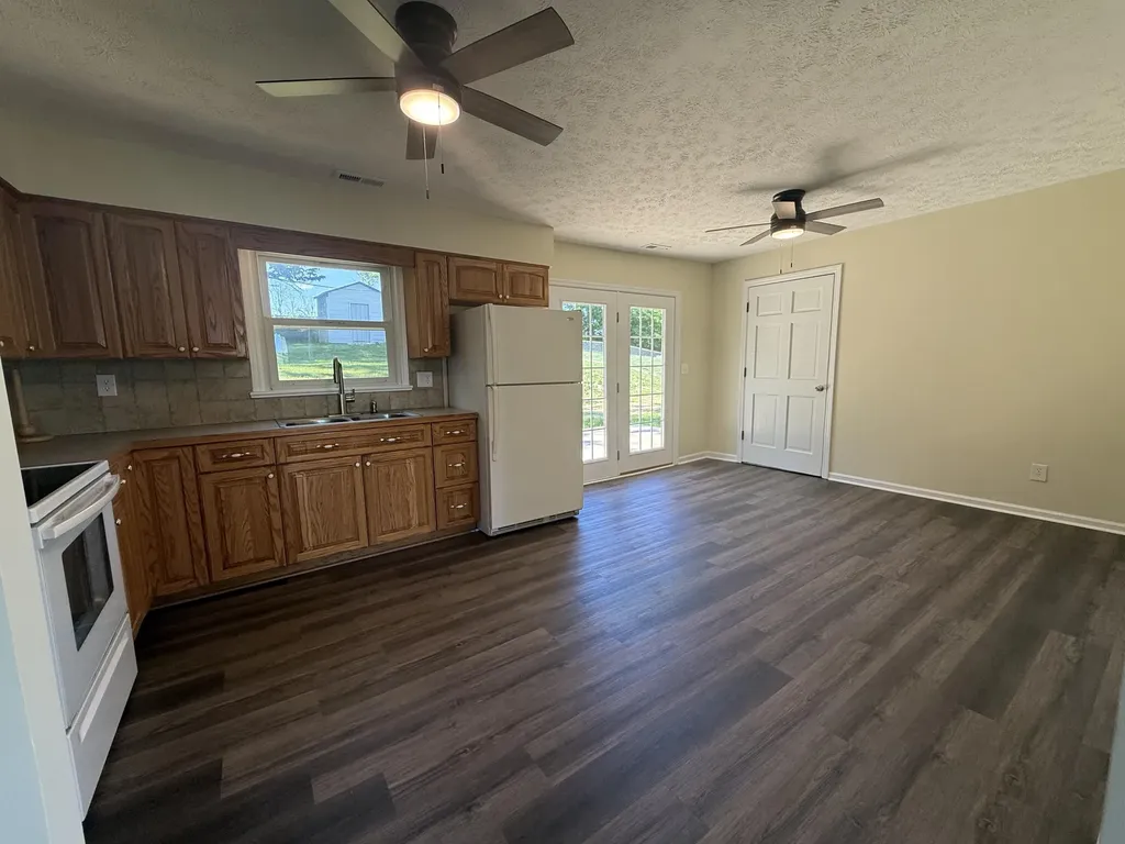 3398 Mackville Road Harrodsburg KY 40330