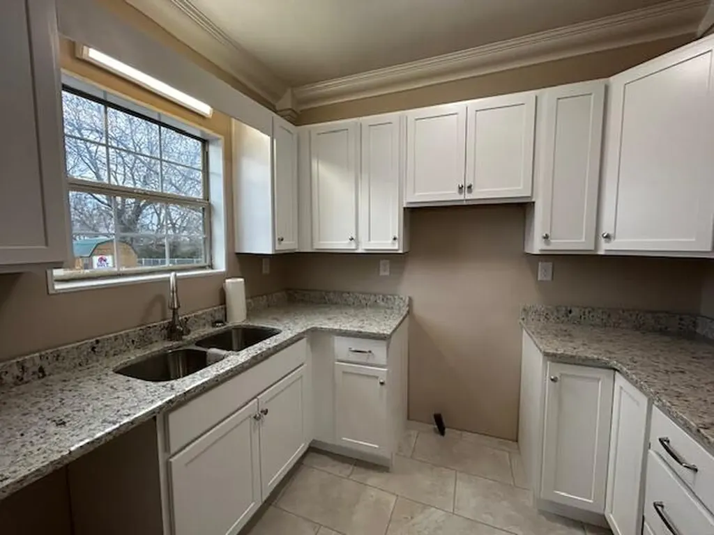 209 Huffaker Avenue Somerset KY 42503