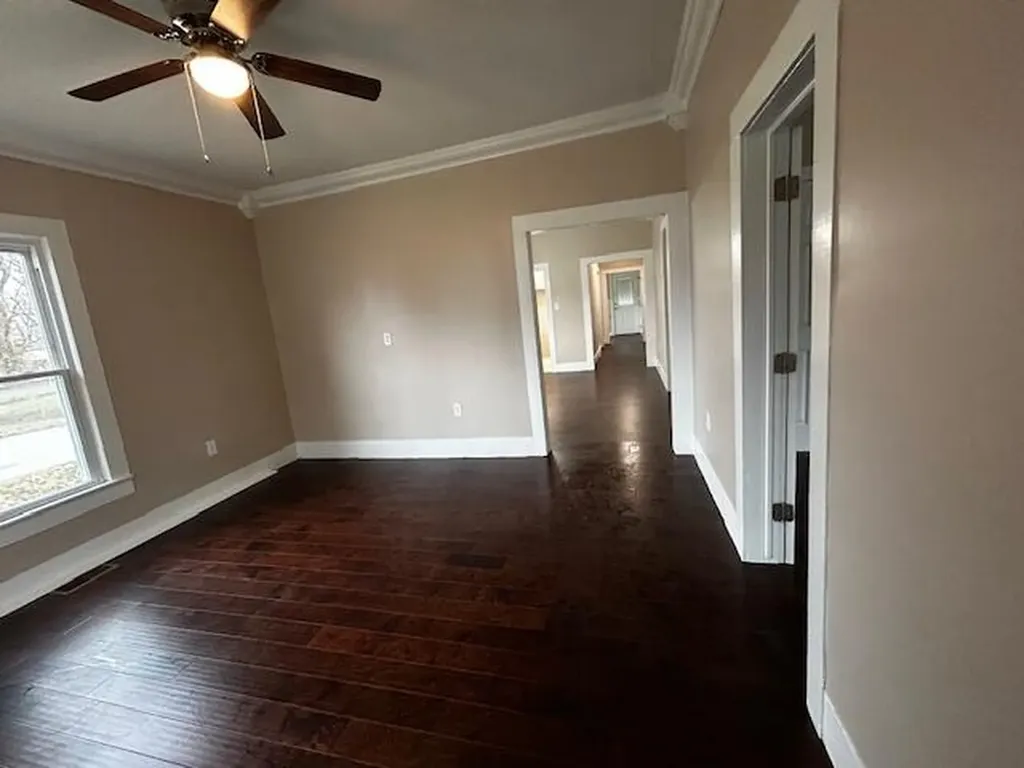 209 Huffaker Avenue Somerset KY 42503