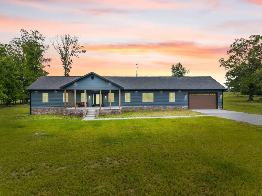 236 Whitaker Road Eubank KY 42567