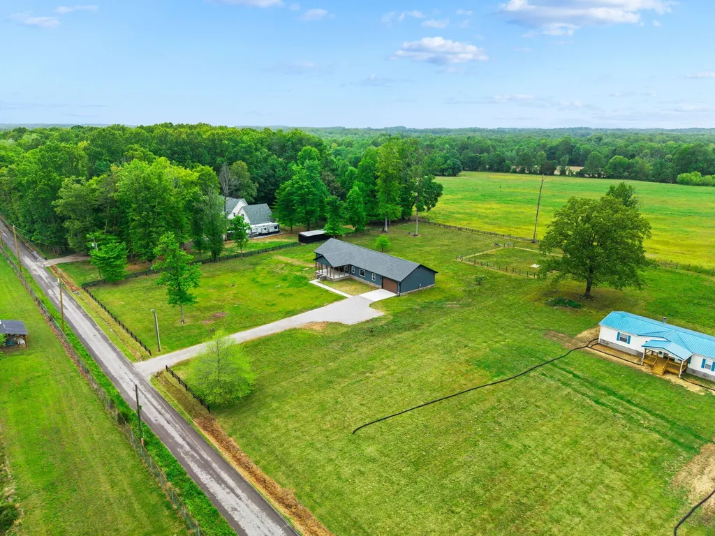 236 Whitaker Road Eubank KY 42567