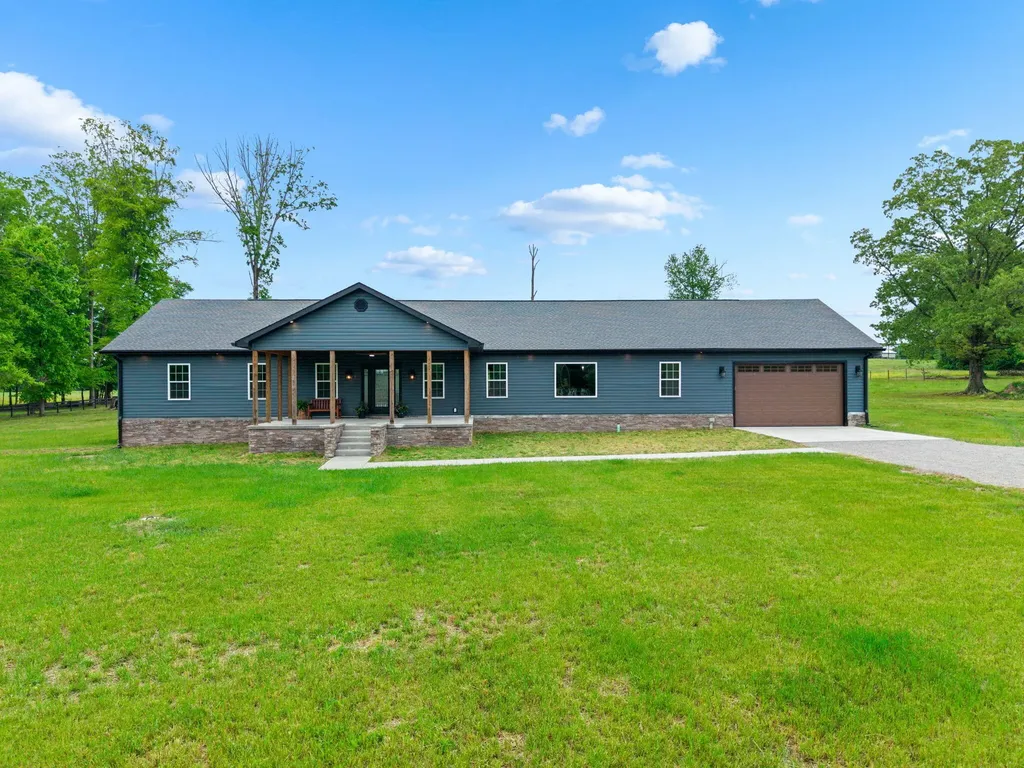 236 Whitaker Road Eubank KY 42567