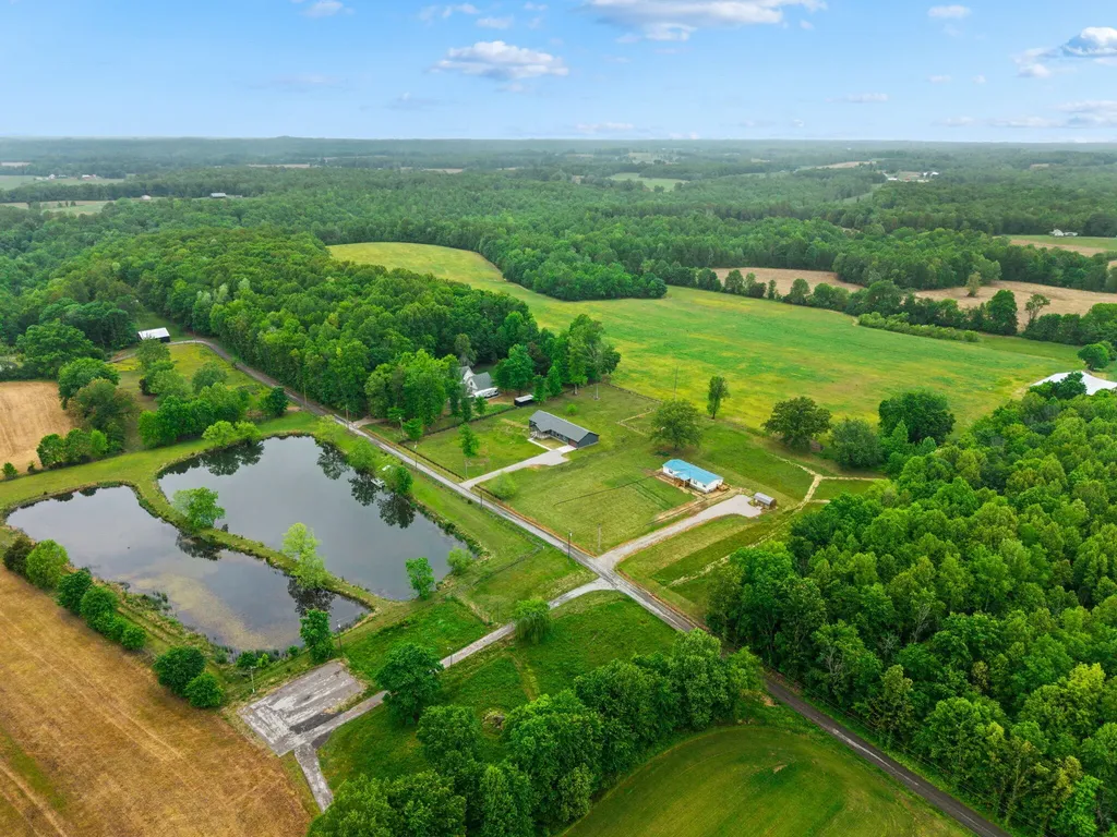 236 Whitaker Road Eubank KY 42567