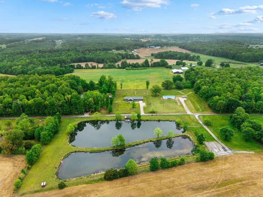 236 Whitaker Road Eubank KY 42567