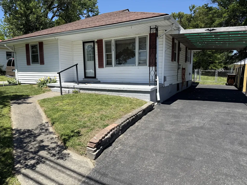 1513 E Irvine Street Richmond KY 40475