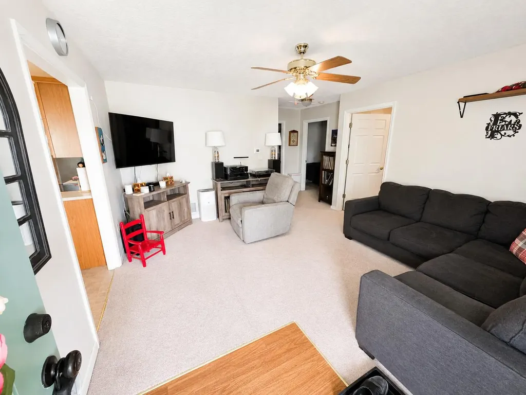 104 Evansdale Avenue Richmond KY 40475