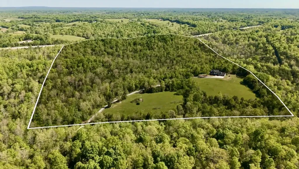 2700 Sulphur Lick Road Willisburg KY 40078