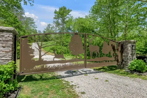 2700 Sulphur Lick Road Willisburg KY 40078