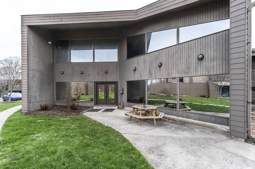 750 Shaker Drive Lexington KY 40504