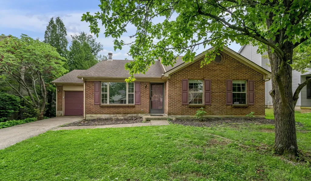 2347 Stonewood Lane Lexington KY 40509
