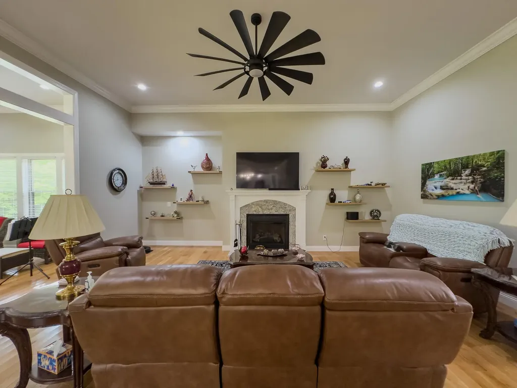 232 Clearview Road London KY 40741