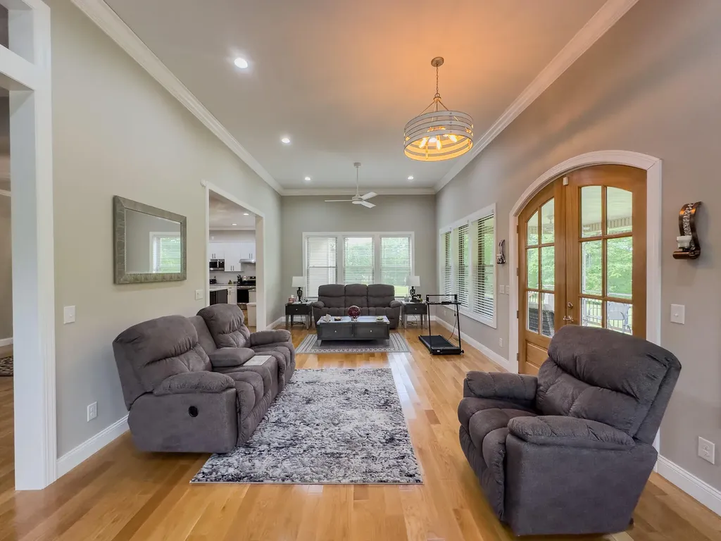 232 Clearview Road London KY 40741