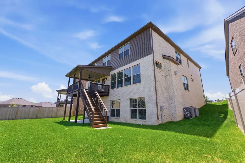 3532 Night Heron Way Lexington KY 40515