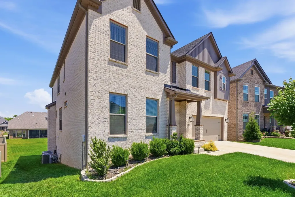 3532 Night Heron Way Lexington KY 40515