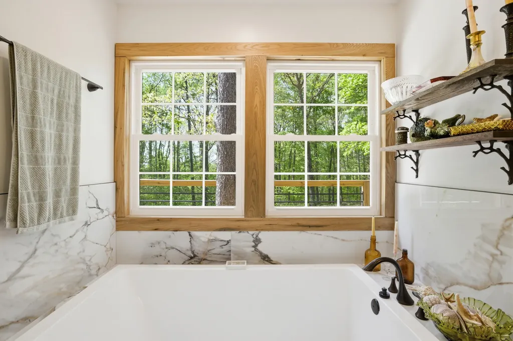 376 Shugars Hill Road Liberty KY 42539