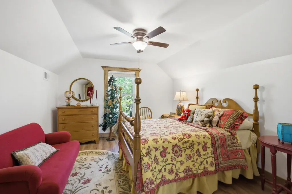 376 Shugars Hill Road Liberty KY 42539