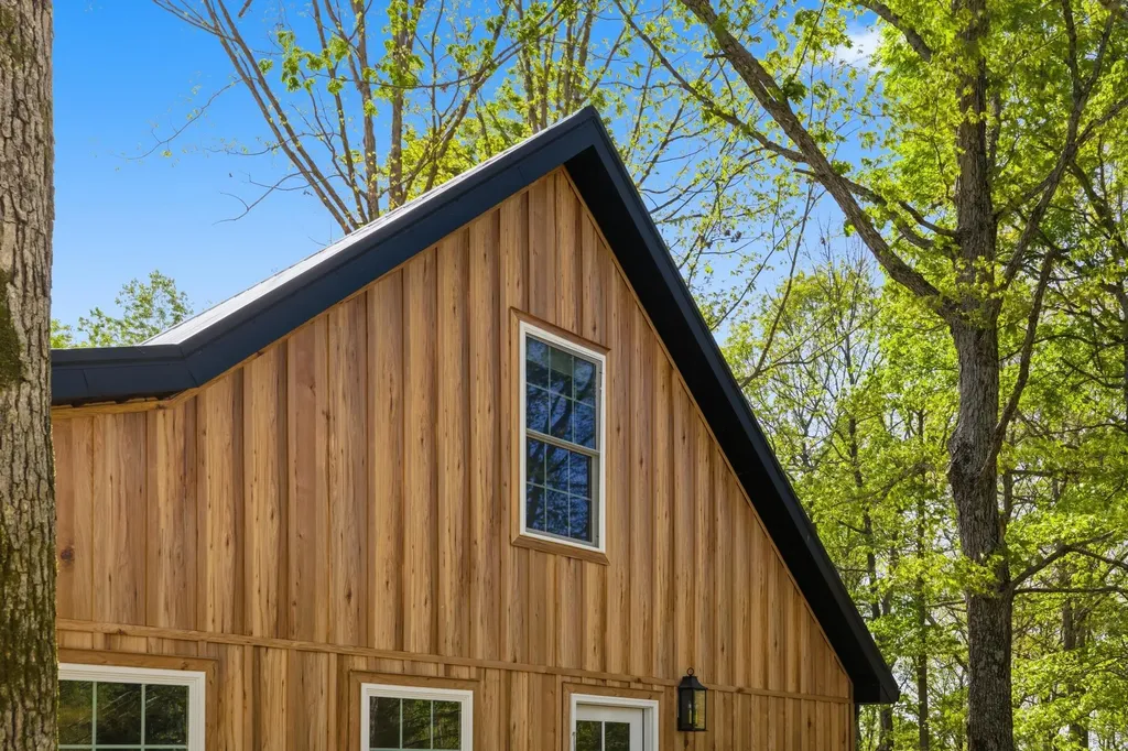 376 Shugars Hill Road Liberty KY 42539