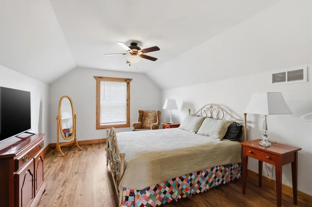 376 Shugars Hill Road Liberty KY 42539