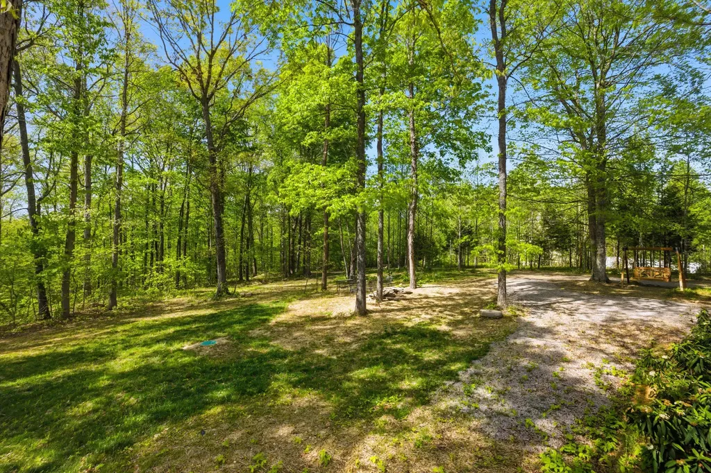 376 Shugars Hill Road Liberty KY 42539