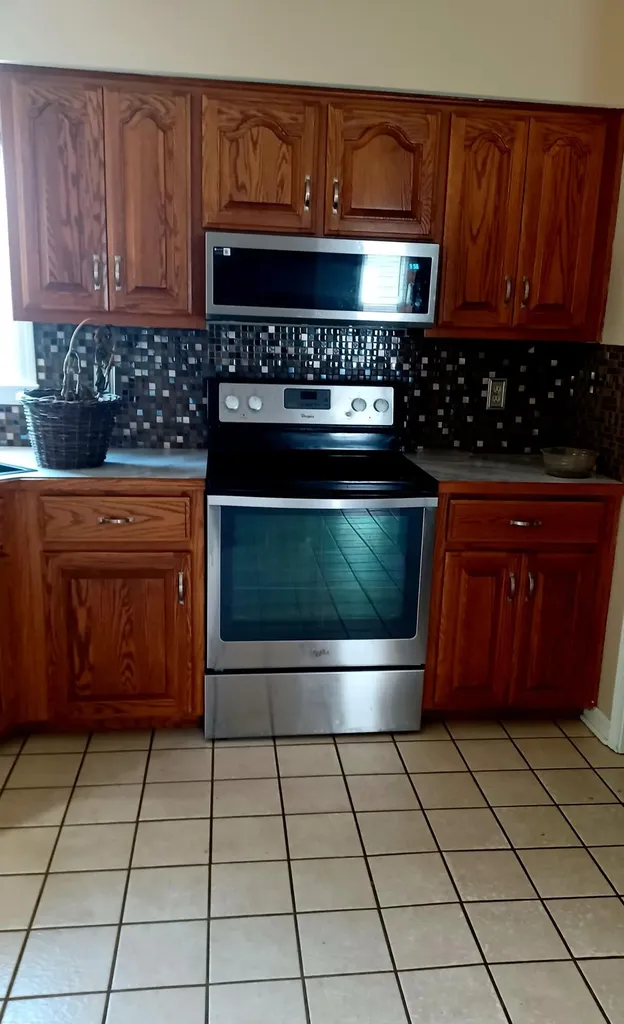 348 Colony Drive Versailles KY 40383