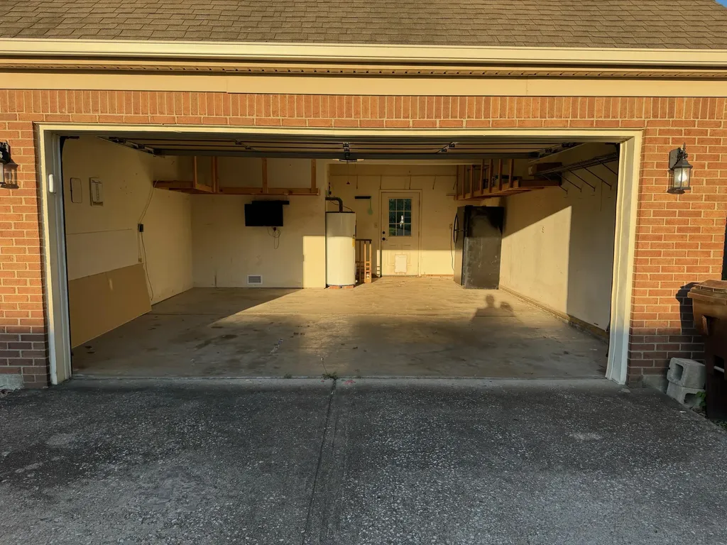 348 Colony Drive Versailles KY 40383
