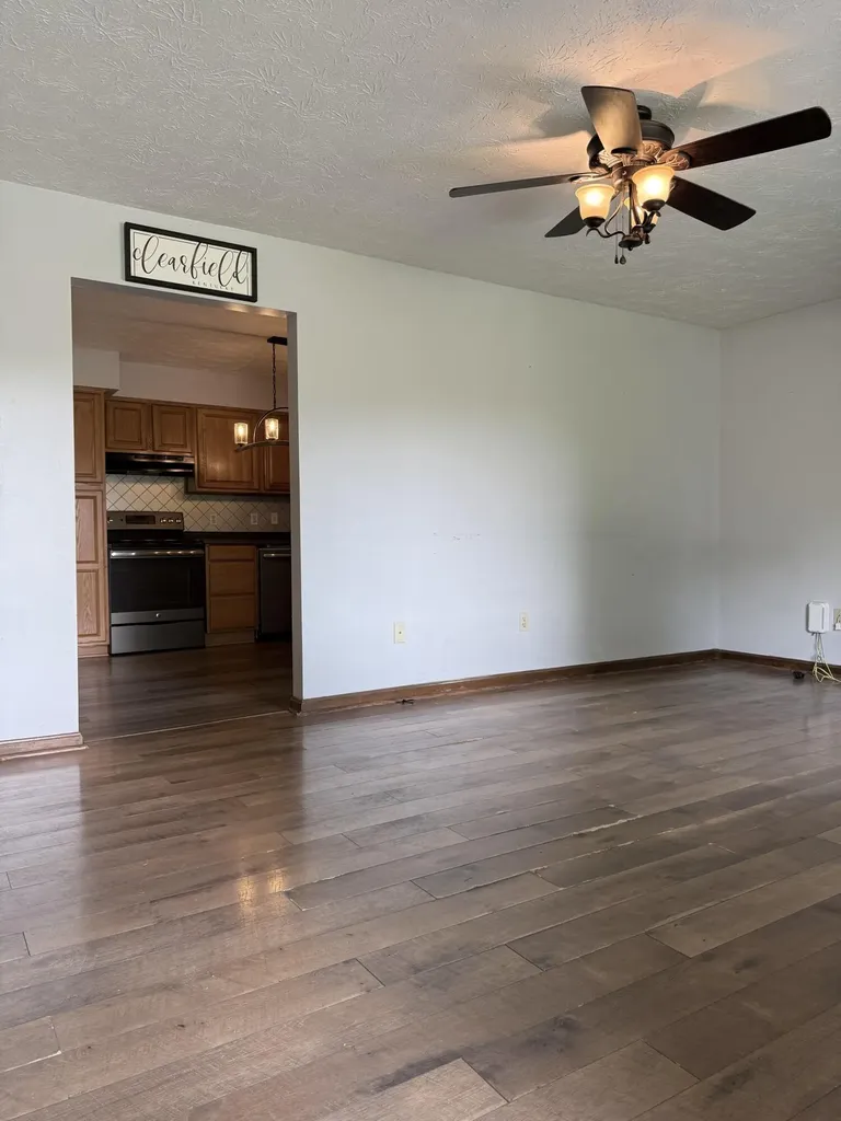 152 Roxanne Street Clearfield KY 40313