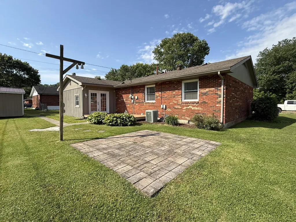152 Roxanne Street Clearfield KY 40313
