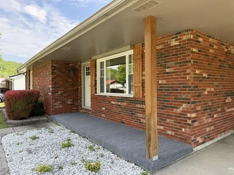 152 Roxanne Street Clearfield KY 40313