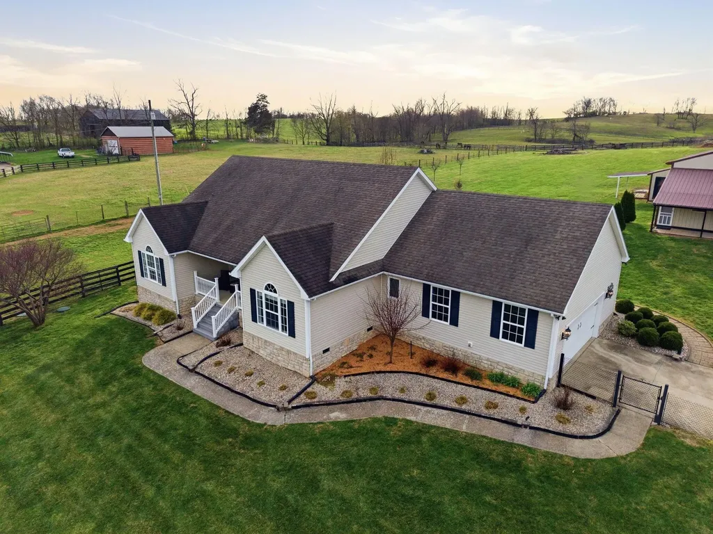 354 Locust Fork Road Stamping Ground KY 40379