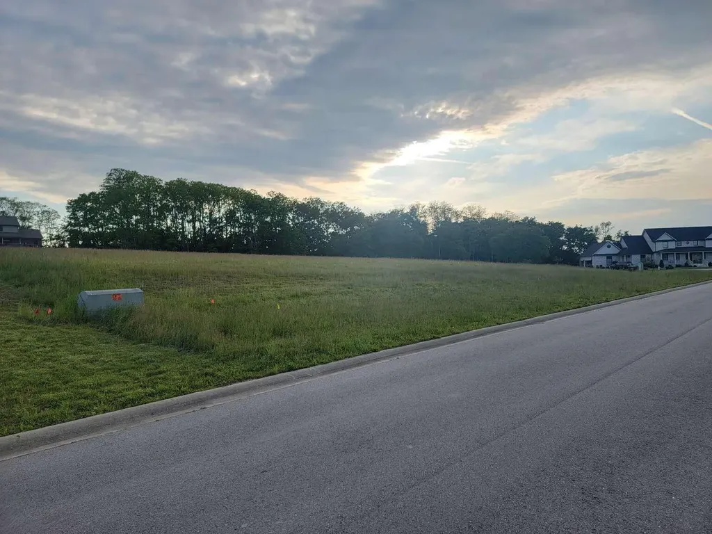 147 Lesley Trail Wilmore KY 40390