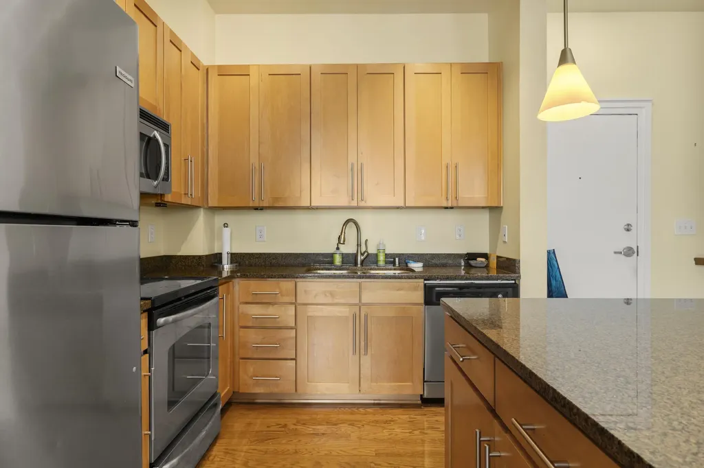 220 Cedar Street Lexington KY 40508